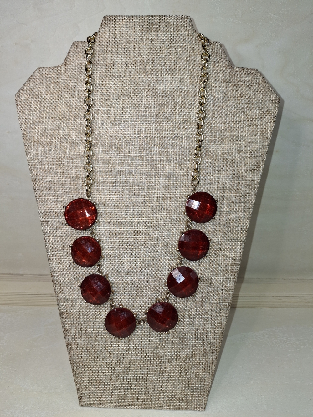 Elegant Red Faceted Bead Necklace - Unbranded